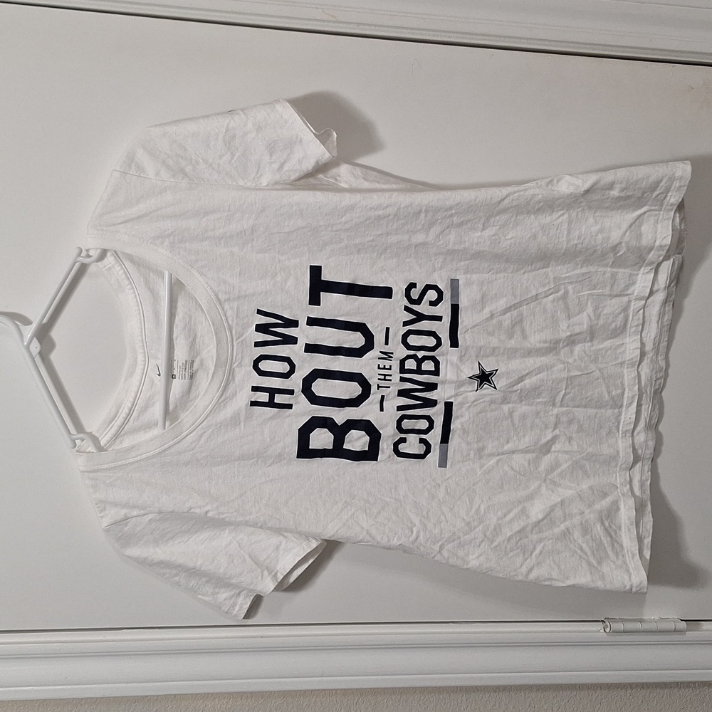 Women's Nike tee-M